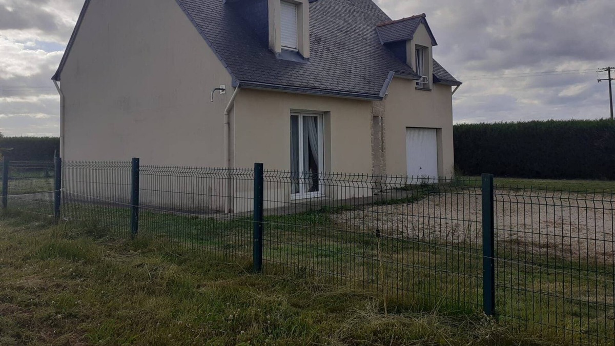 Roz-Landrieux House | Warm and quiet house in Roz Landrieux