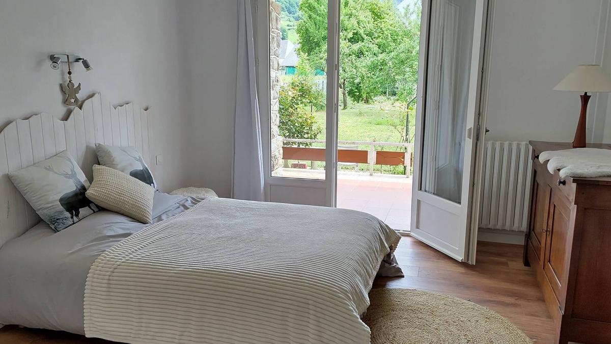 Gerde Apartment | Warm apartment in the heart of the Bigorre, amazing view of the Pic du Midi