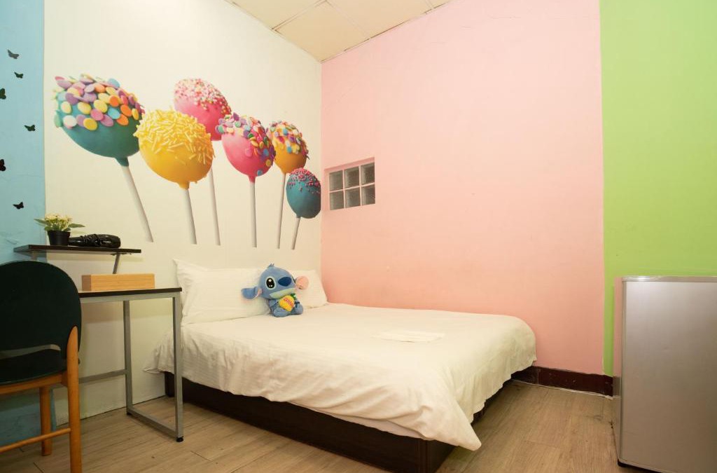 Xitun District Apartment | Warm House