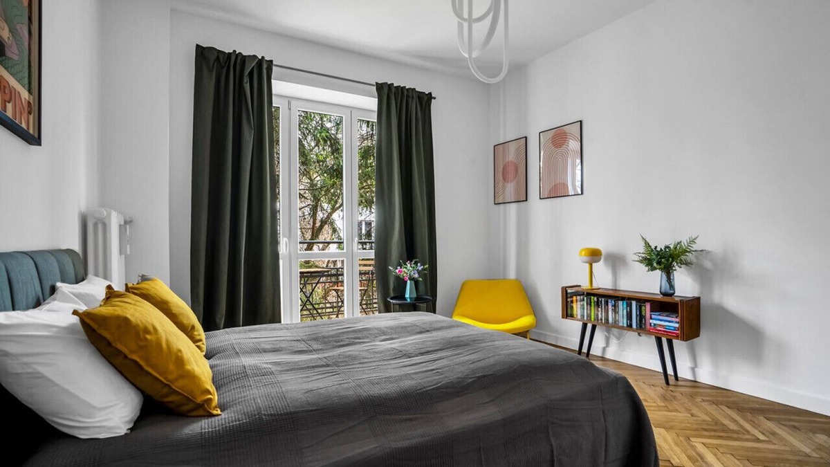 Powisle Apartment | Warsaw Suite near River - 58m2, Balcony, Metro by Rentujemy