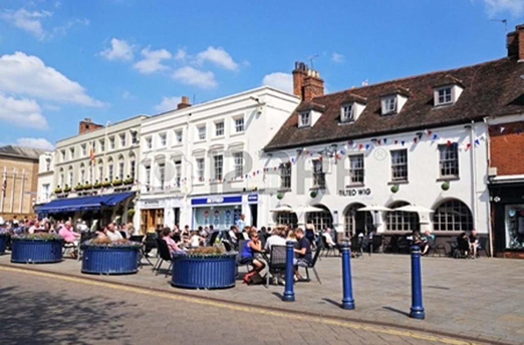 Warwick Town Centre Apartment | Warwick Market Place Apartment