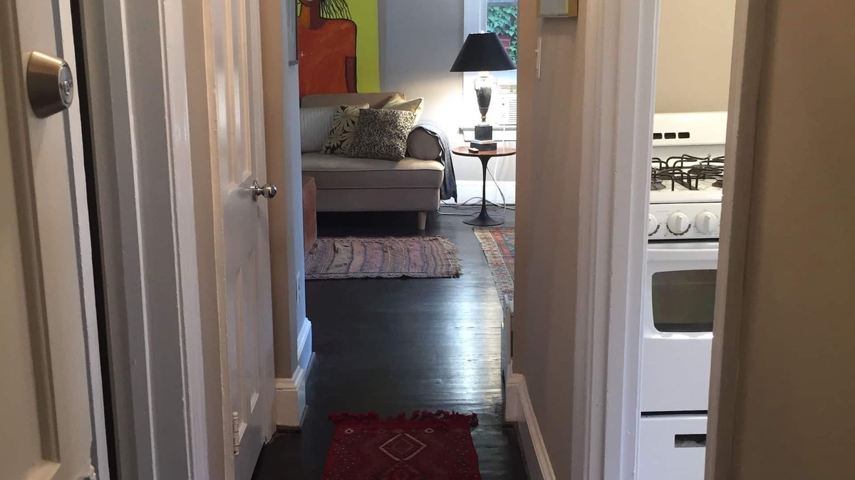 West End Apartment | washington DC in the heart of quaint historic Georgetown