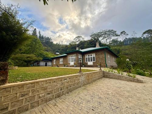 Hatton Hotel | Watawala Tea Plantation Bungalow