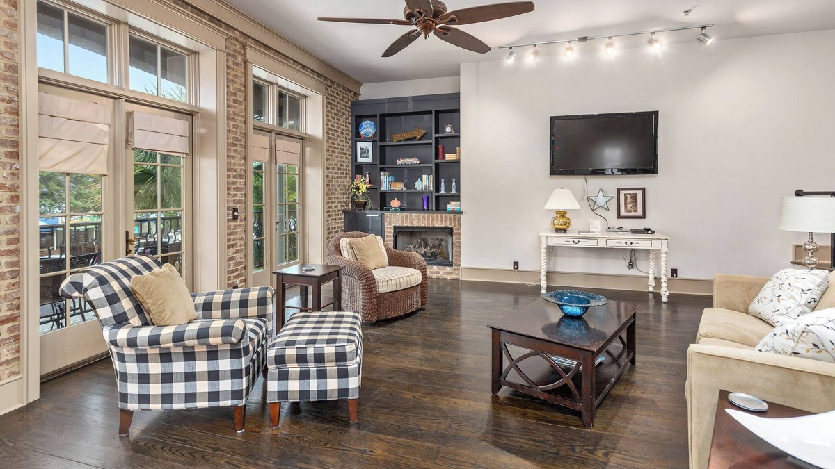 King City Condo | Watch all the goings on in the village from your deck overlooking Mallery St.