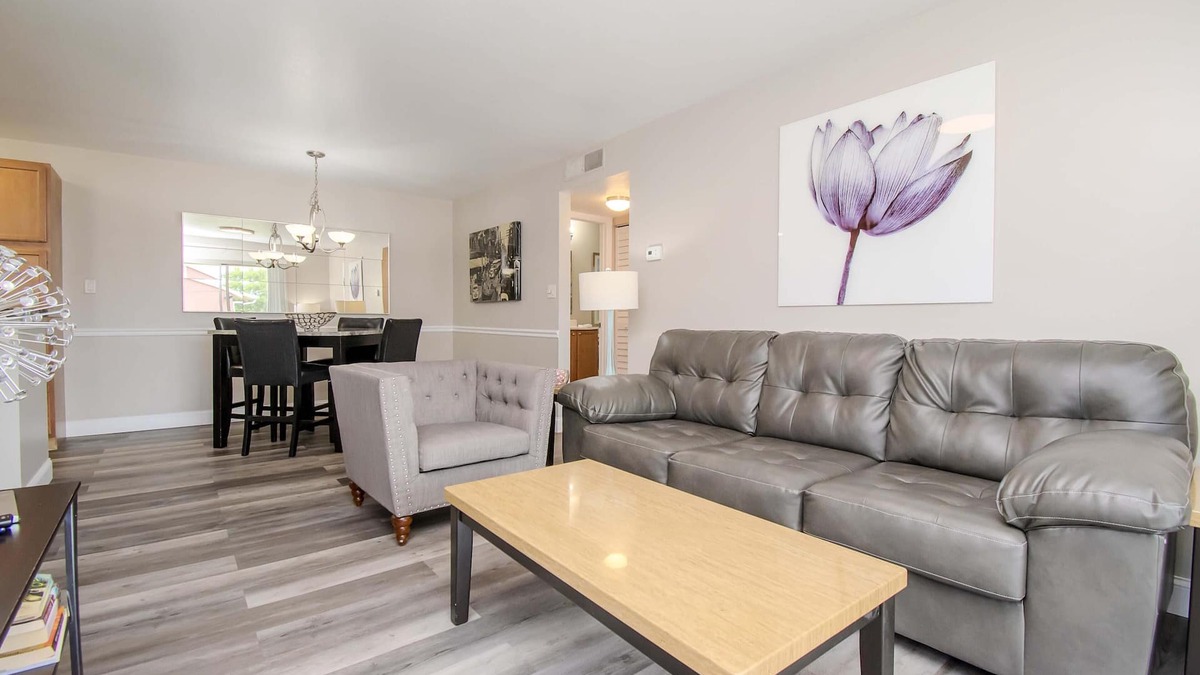 Brandon Condo | Water Front - 1 bedroom with den and 1 bathroom