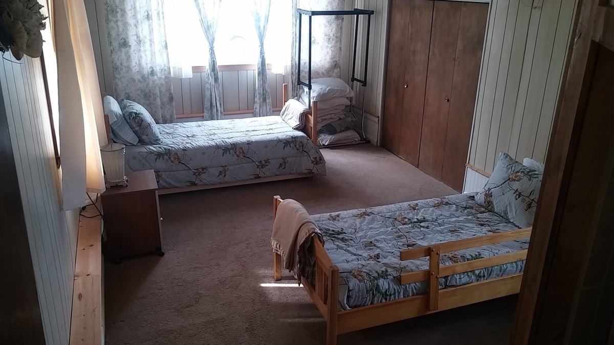 Standish House | Water Front Family Friendly