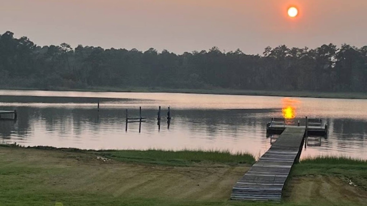 Aurora House | Water Front Home with Private Dock on Bond Creek