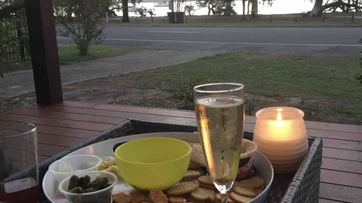Banksia Beach House | Water front house with magical sunsets
