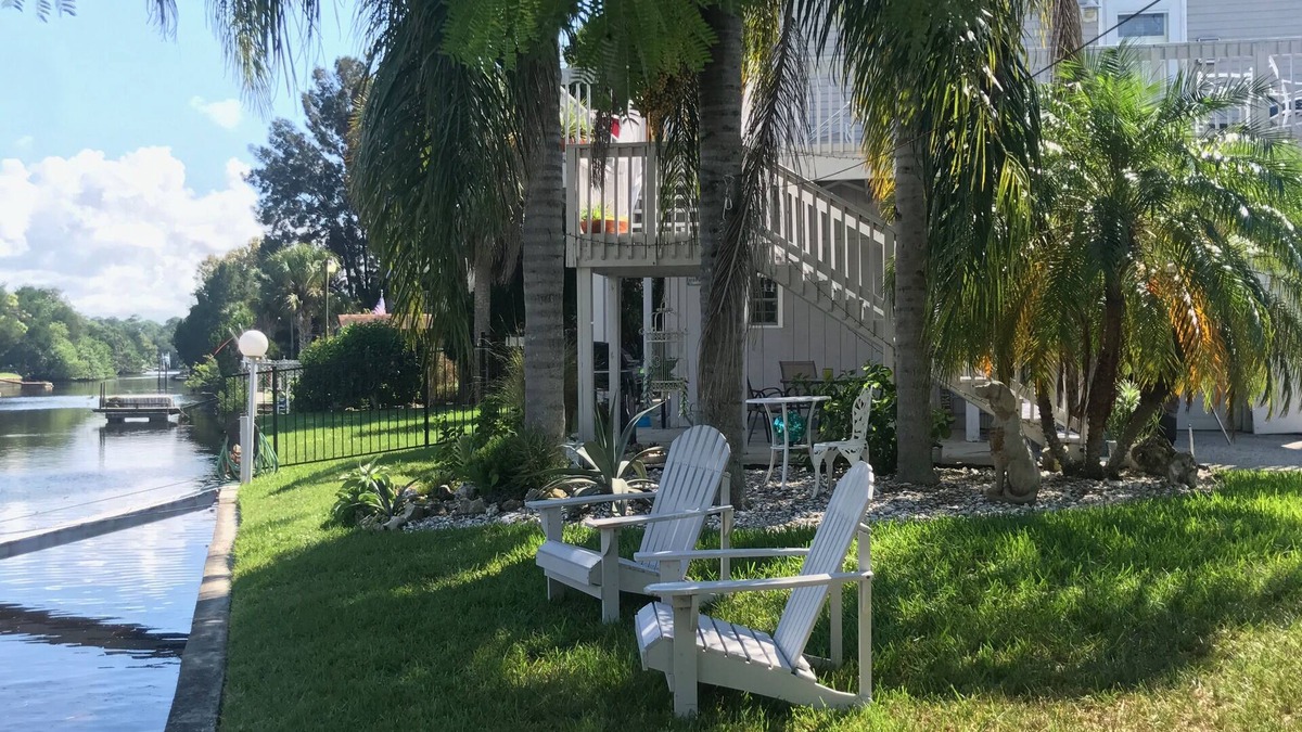Cape Cay House | Water front house on canals to Gulf of Mexico
