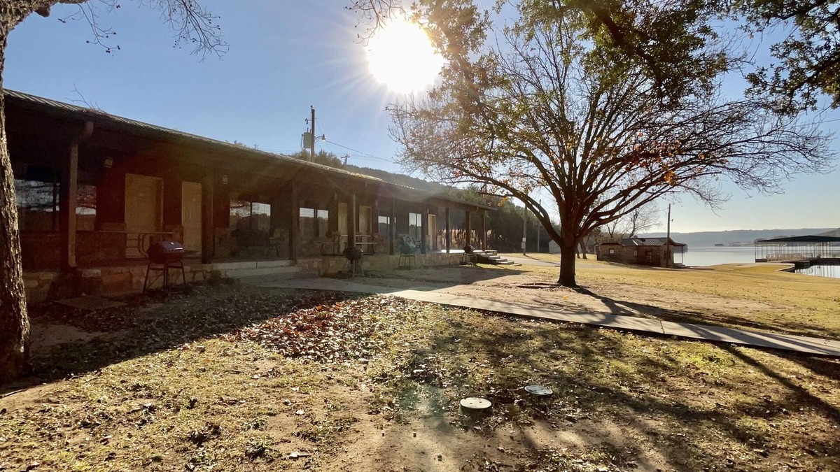 Graham Hotel | water front rooms on Possum Kingdom Lake