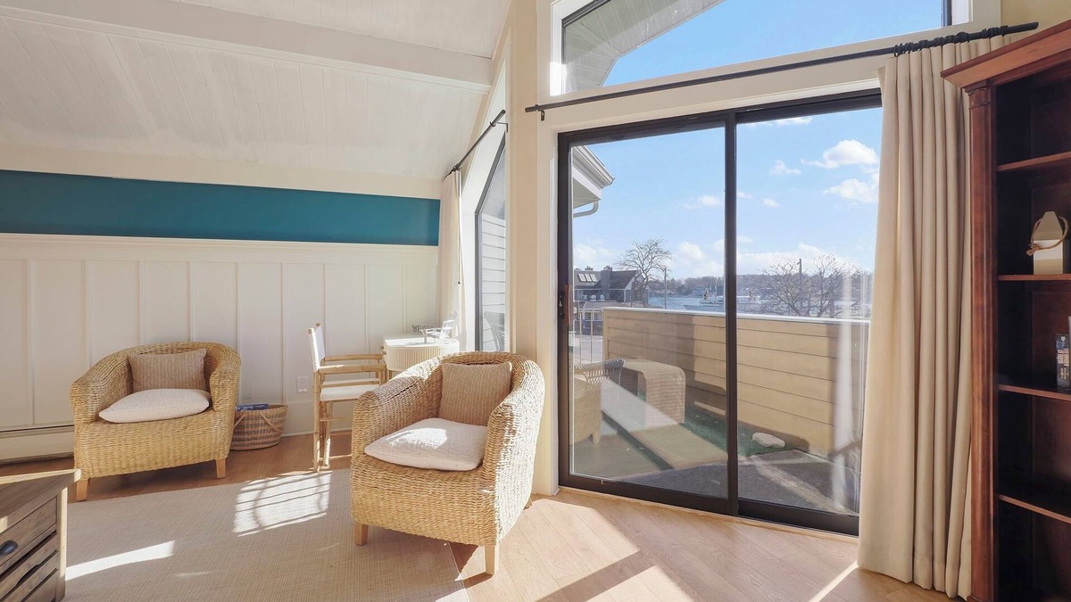 Charlevoix Condo | Water View | Bright & Modern | Downtown Charlevoix | Indoor/Outdoor Pool