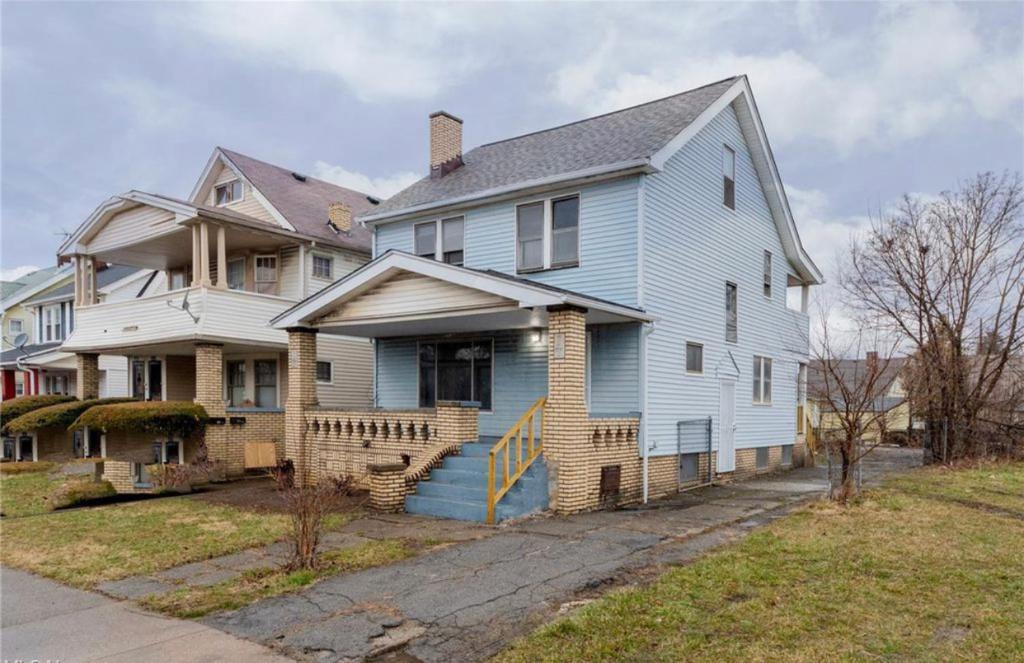 Hillsville Apartment | Water view point independent