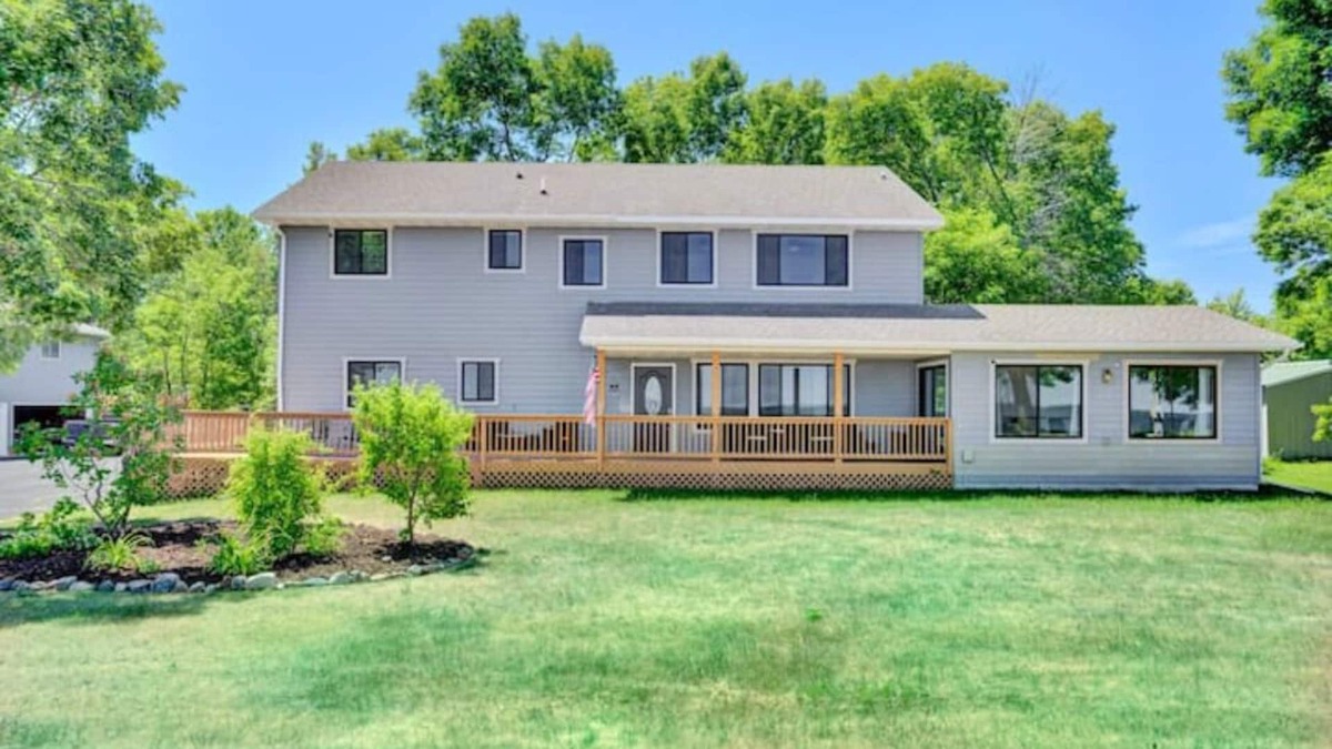 Onamia House | Water Views - Mille Lacs South West