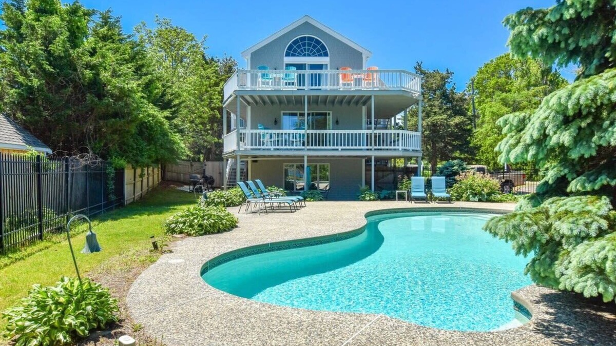 West Dennis House | Water Views Private Pool, Hot Tub, Access to Cove!