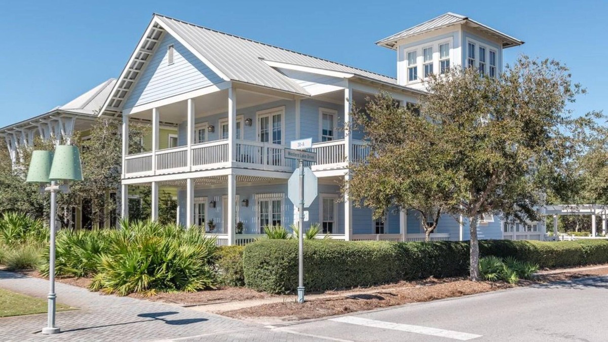 Beach District Condo | Watercolor by Dune Vacation Rentals - Beach District