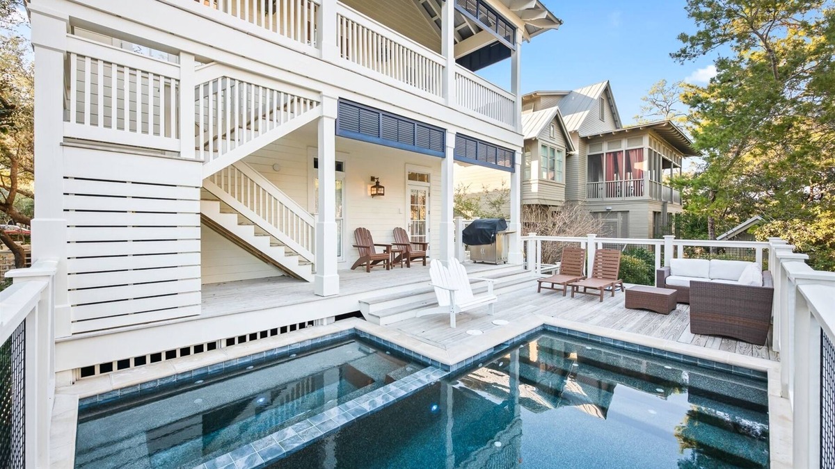 Cottage District House | WaterColor! Private Pool, Spa, LSV, & Bikes! Easy Walk to Seaside!