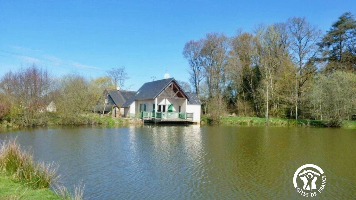 Saint-Ellier-du-Maine Cottage | Waterfront Fishing Cottage with Terrace and Scenic Views