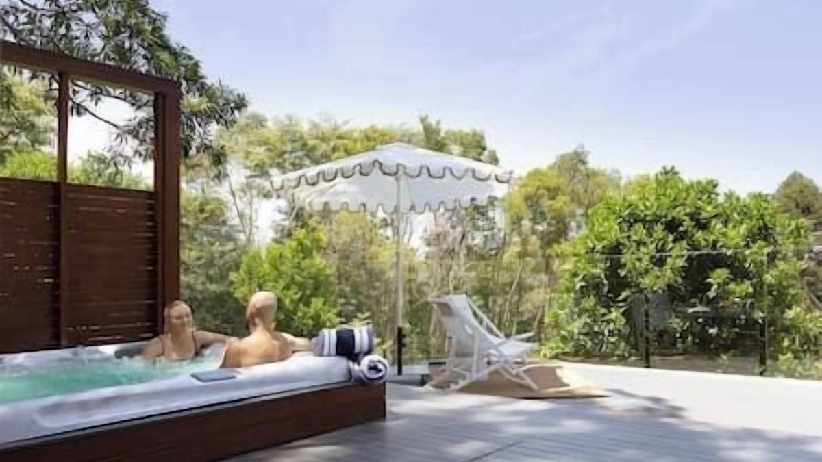 North Maleny House | Waterfall Lodge - Timeless Grandeur and Luxury