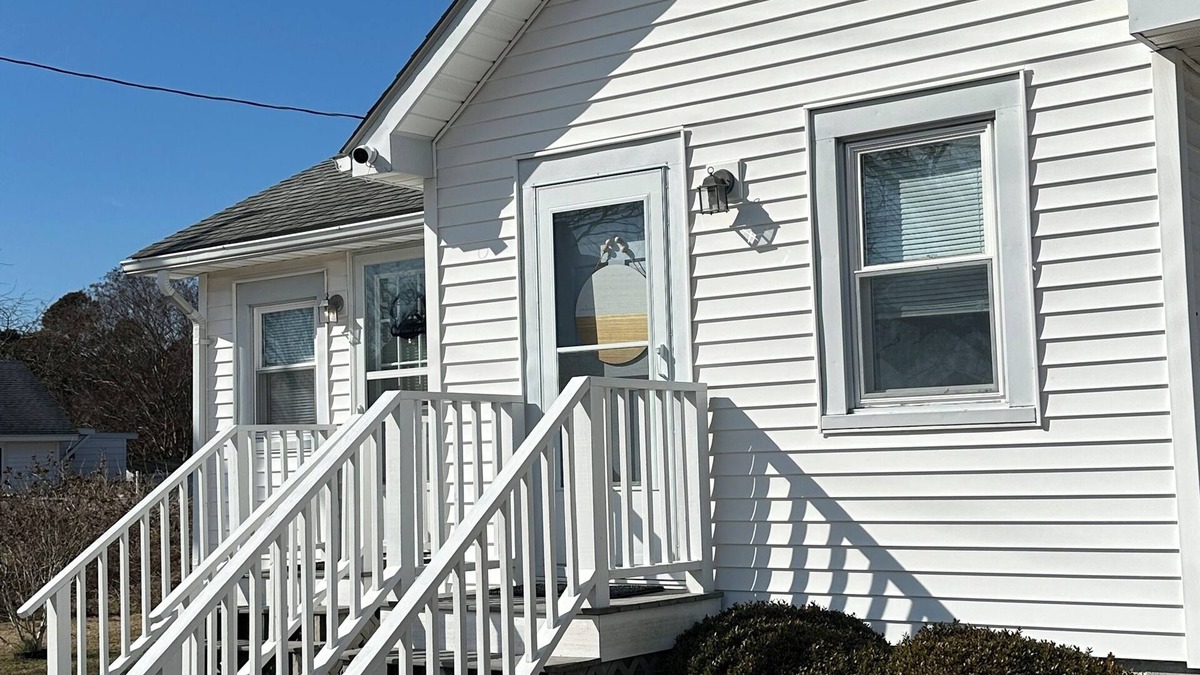 Deep Hole Cottage | Waterfowl Watch Cottage - Chincoteague Island Quiet area,bikes,Julycancellation