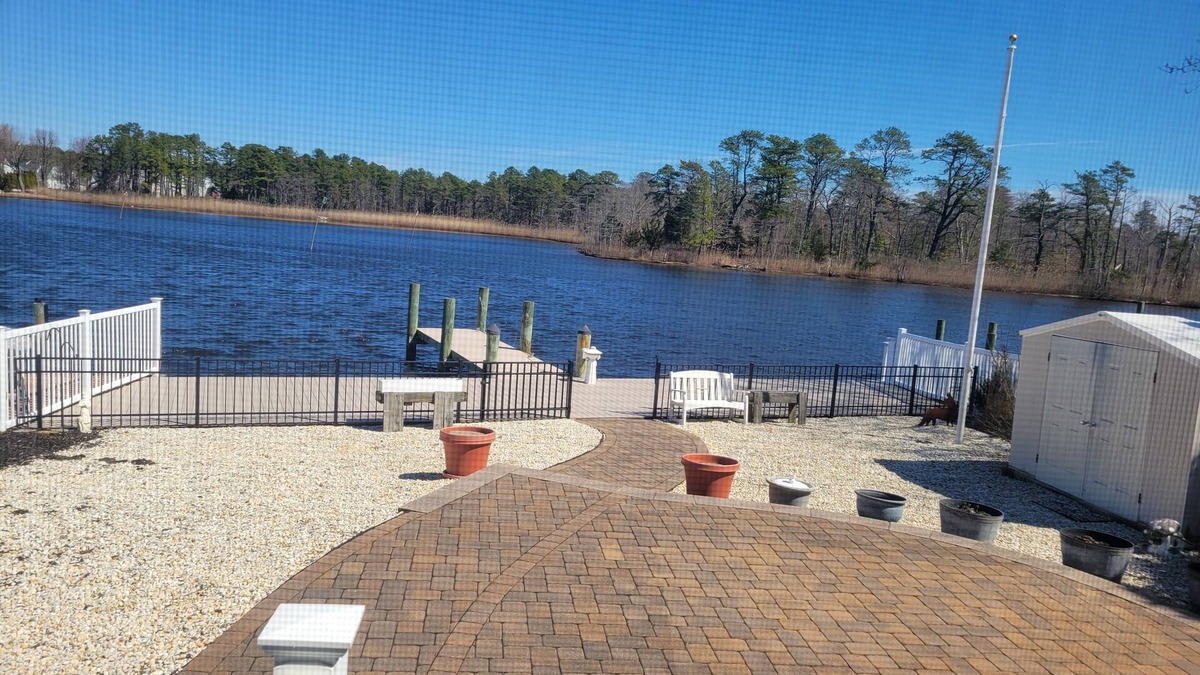Osbornsville House | Waterfront! 2-bedroom house with amazing views & all the comforts of home!