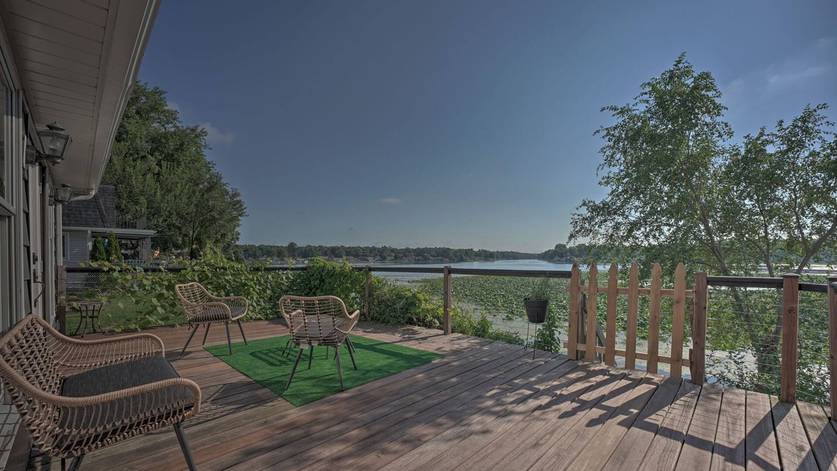 Osceola House | Waterfront, 25 min to ND, Dog & Fam Friendly