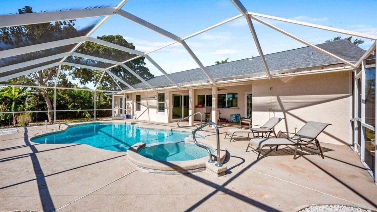 Port Saint Lucie House | Waterfront 3/2 Pool Home - PSL with Boat Lift