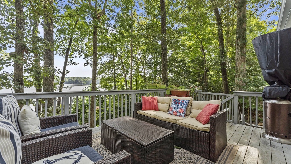 Heathsville House | Waterfront 3BR/3BA Getaway: Beach, Dock, Firepit! AMAZING Sweeping VIEWS!