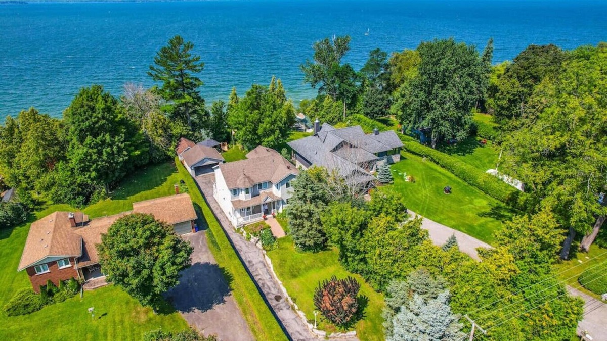 Brock House | Waterfront 4BR Cottage: *Boat Deck & BBQ*
