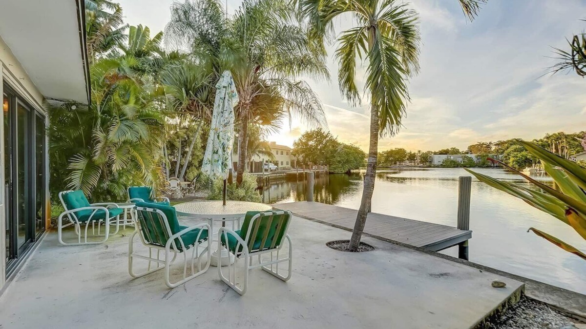 Middle River Terrace Apartment | Waterfront Apartment ~ Private Patio ~ Pool