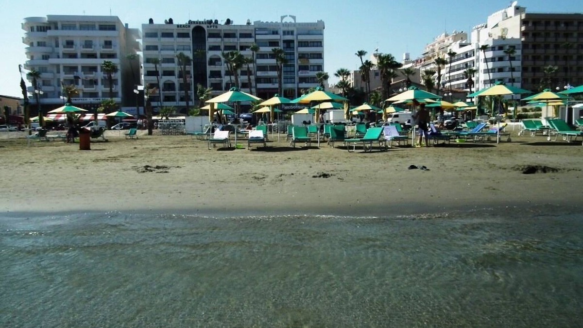 Larnaca City Centre Apartment | Waterfront Apartment In The Heart Of The City