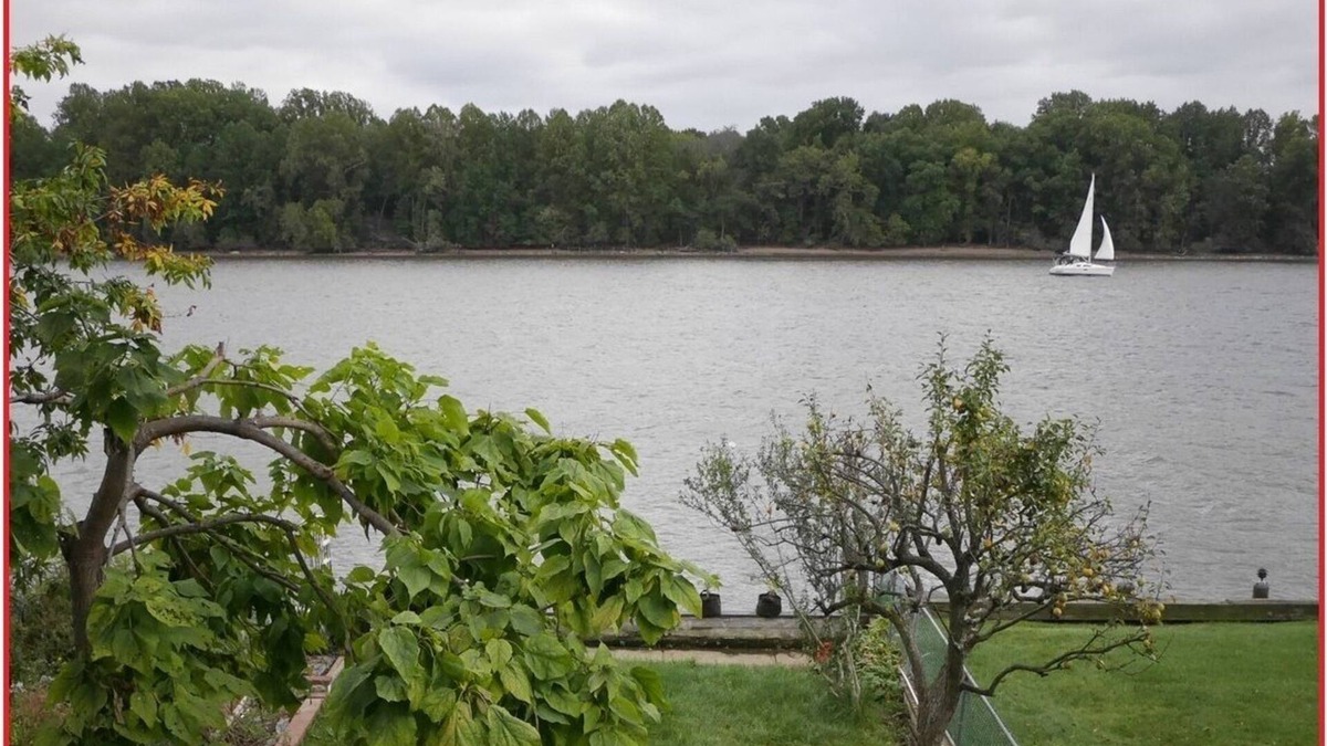 Bristol Apartment | Waterfront Apt #3: Historic Bristol
