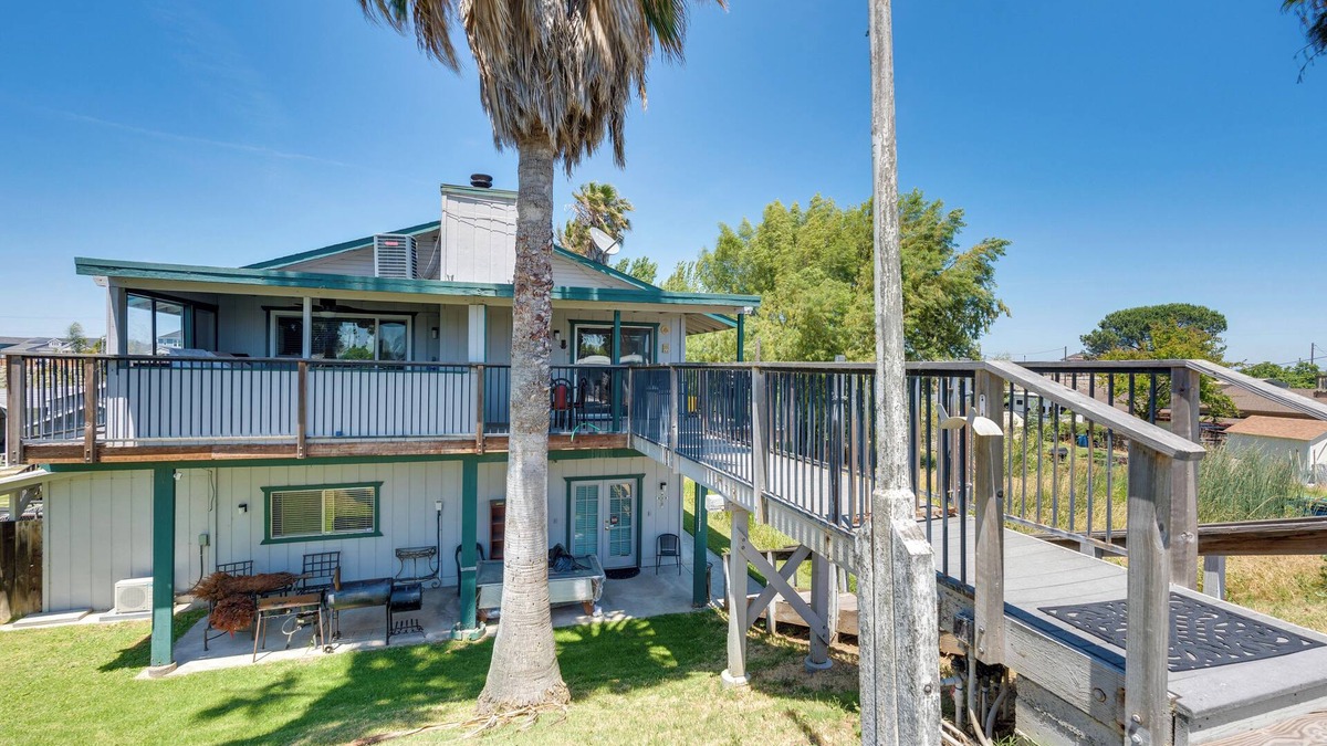 Bethel Island House | Waterfront Bethel Island Home w/Dock & Slip