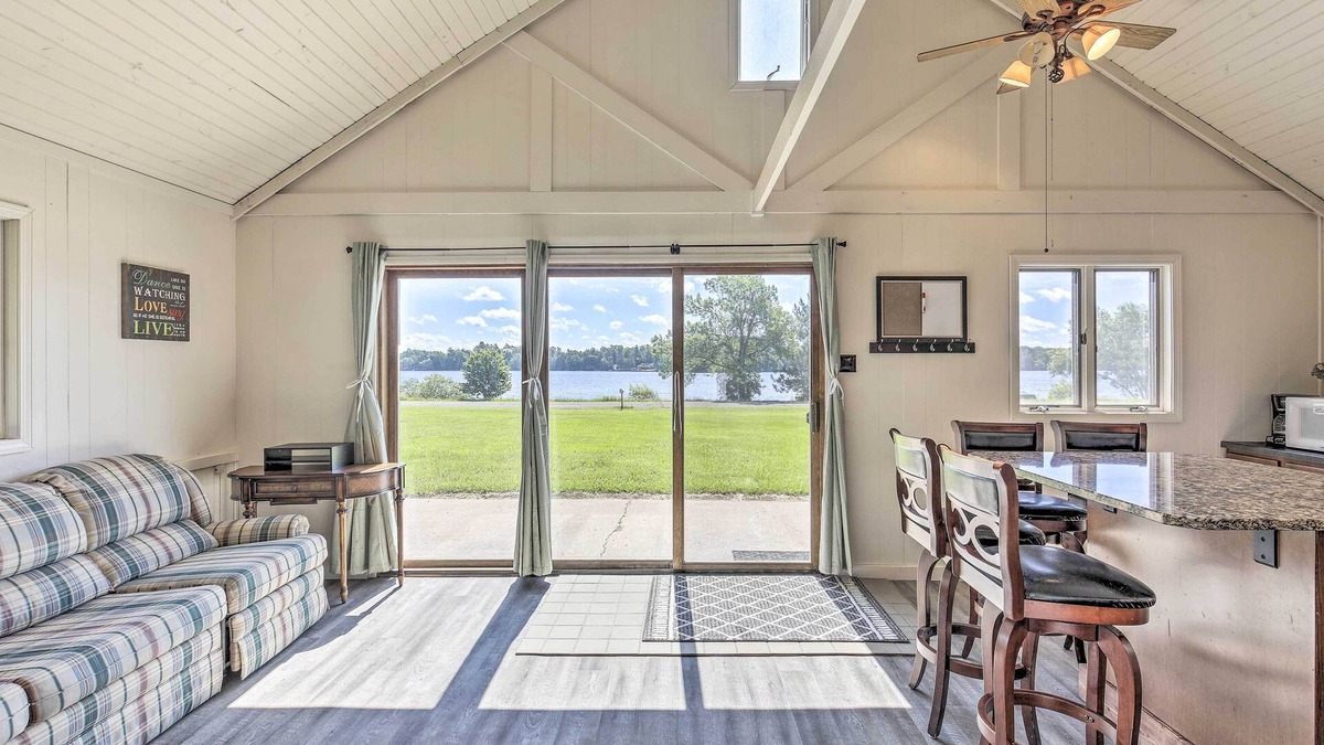 Butternut Cabin | Waterfront Butternut Lake Getaway w/Private Dock!