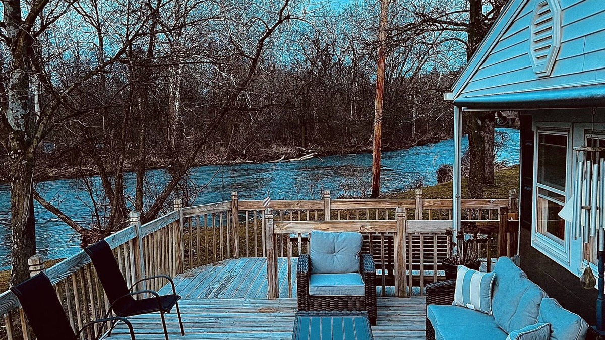 Laurelton Cabin | Waterfront Cabin on Penn's Creek
