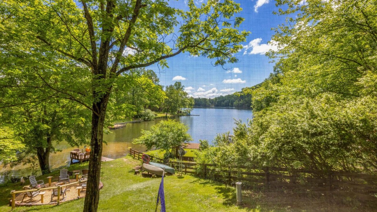 Stanardsville Cabin | Waterfront Cabin 20 Mins to National Park & Massanutten!