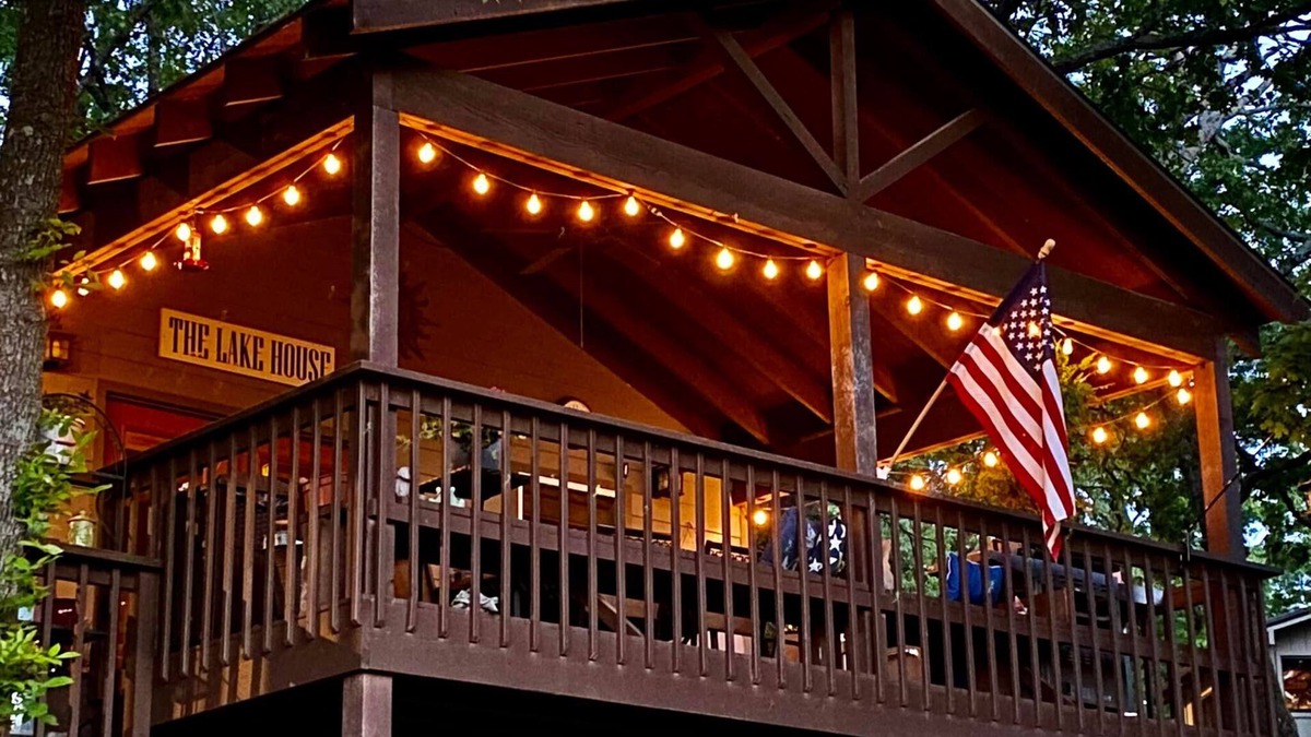 Eucha House | Waterfront Cabin w/Decks Galore on Grand Lake O' the Cherokees