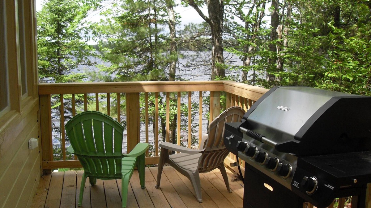 Franklin Cabin | Waterfront Camp On Webb Pond