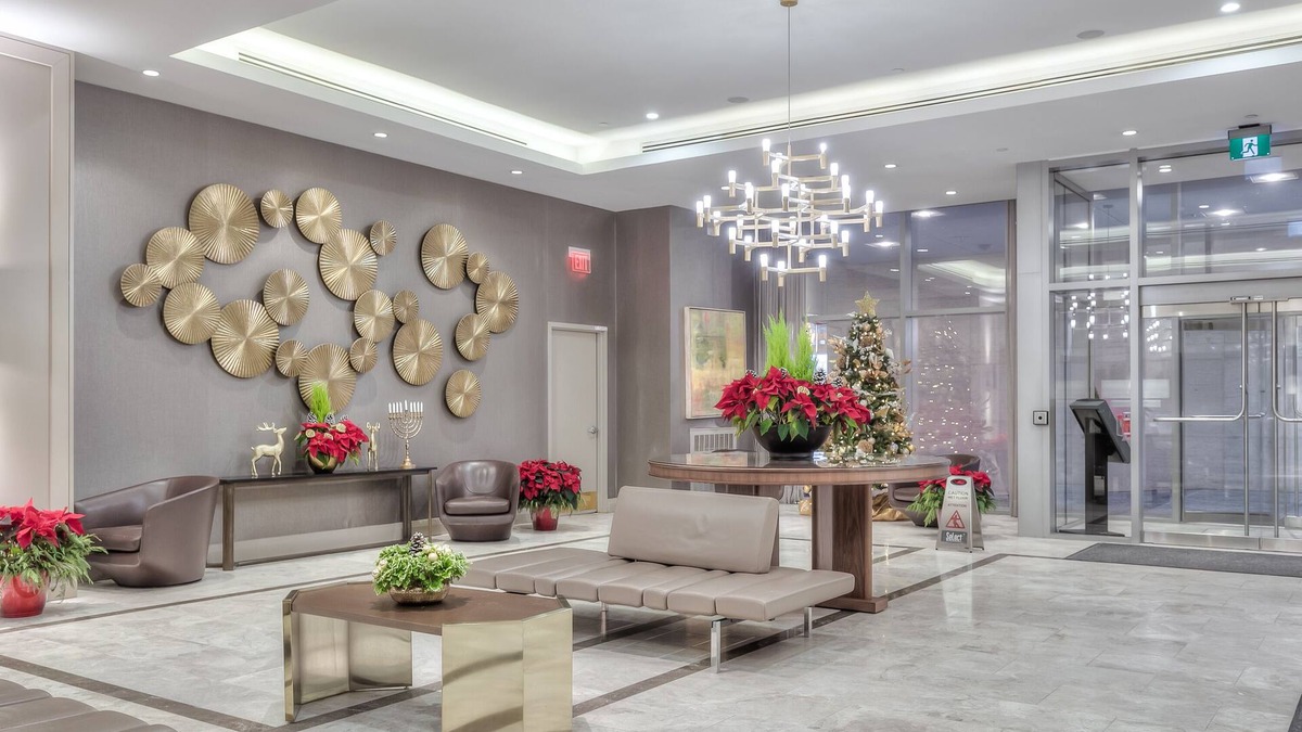 Deer Park Apartment | Waterfront Clair Avenue