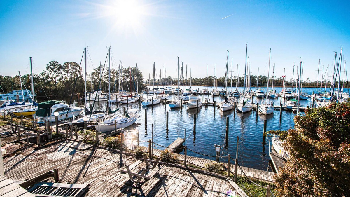 New Bern Condo | Waterfront Condo near Tryon Palace | Sleeps 4