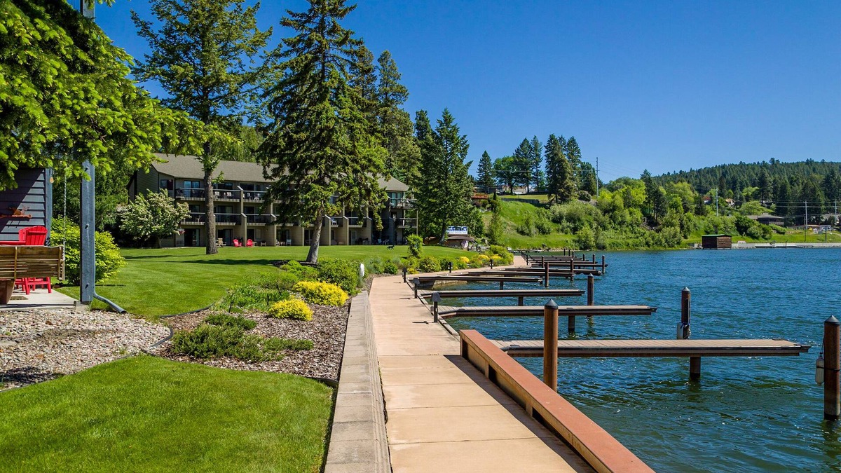Bigfork Condo | Waterfront condo w/A/C & access to Flathead Lake | Marina Cay Bigfork Waterfront Condo