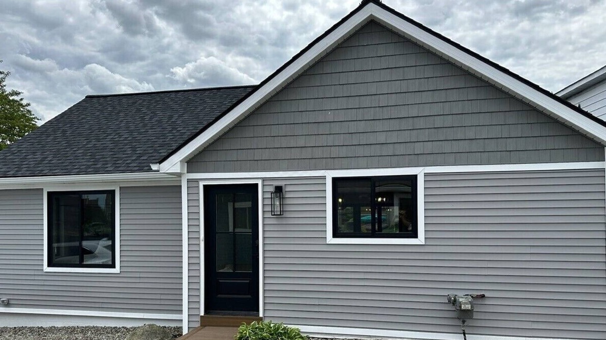 Lake Orion Cottage | Waterfront Cottage in Lake Orion