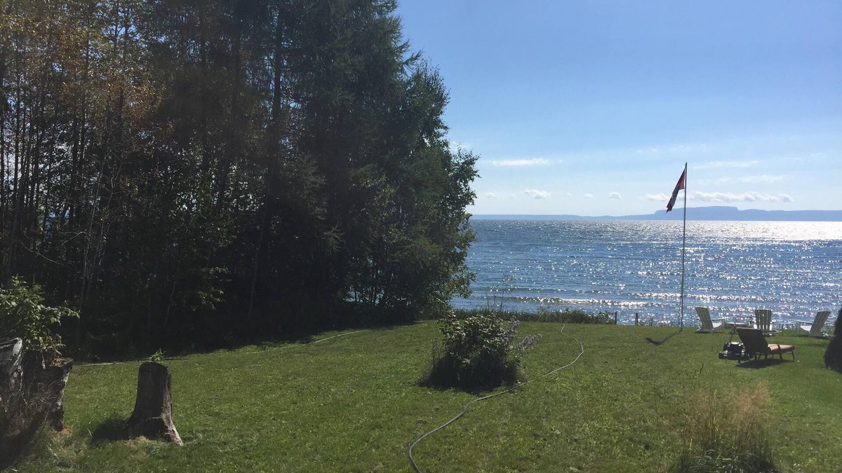 Shuniah Cottage | Waterfront cottage on Lake Superior