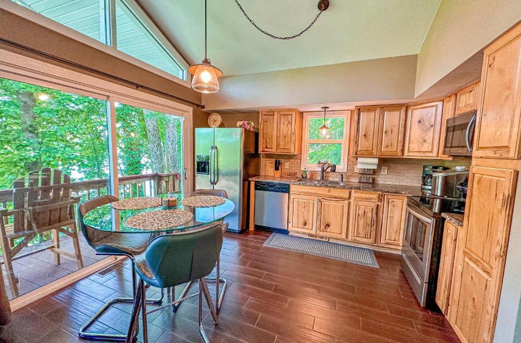 Moneta House | Waterfront Cottage on Quiet Cove!Game Room! Fire Pit! Pet Friendly!
