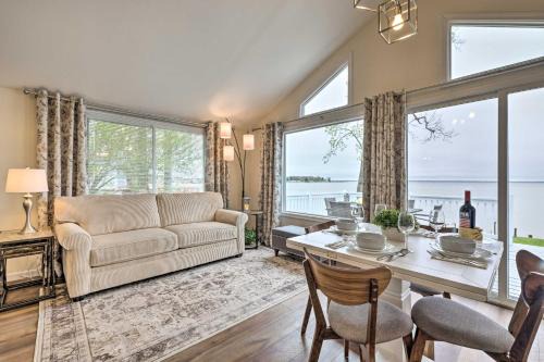 Colonial Beach House | Waterfront Cottage with Private Beach and Deck!