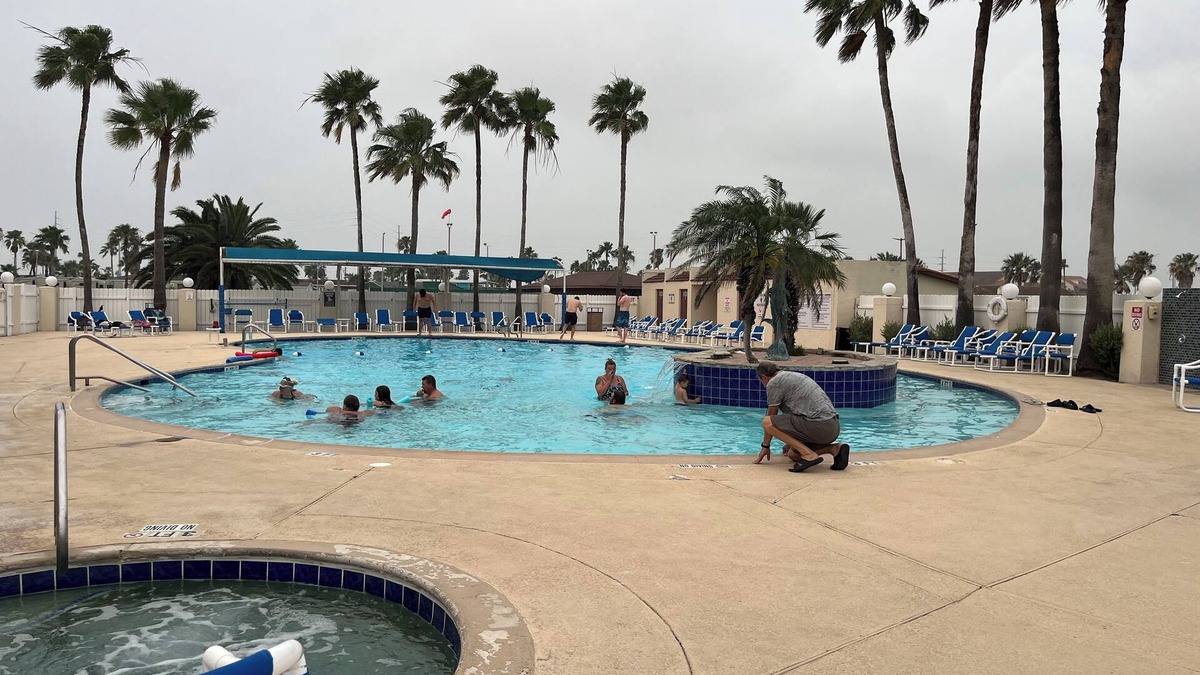 Port Isabel Cottage | Waterfront Cottage - 5 minutes from Beach