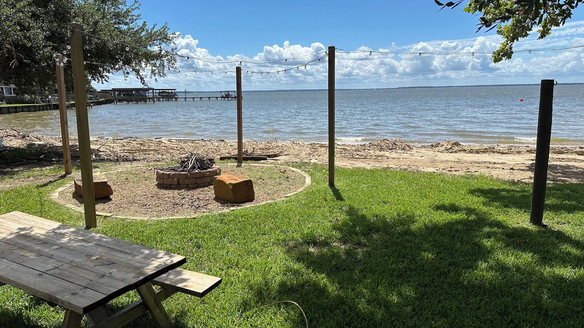 Pointblank Cabin | Waterfront Cottage With Your Own Personal Sandy Beach And Expansive Lake View