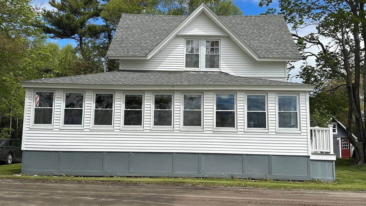 Phippsburg House | Waterfront cottage with views of 2 lighthouses that's close to Popham Beach