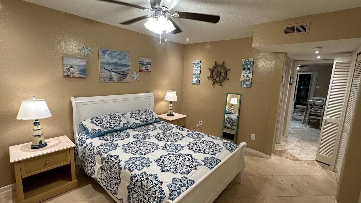 Port Arthur Apartment | Waterfront Cozy Condo