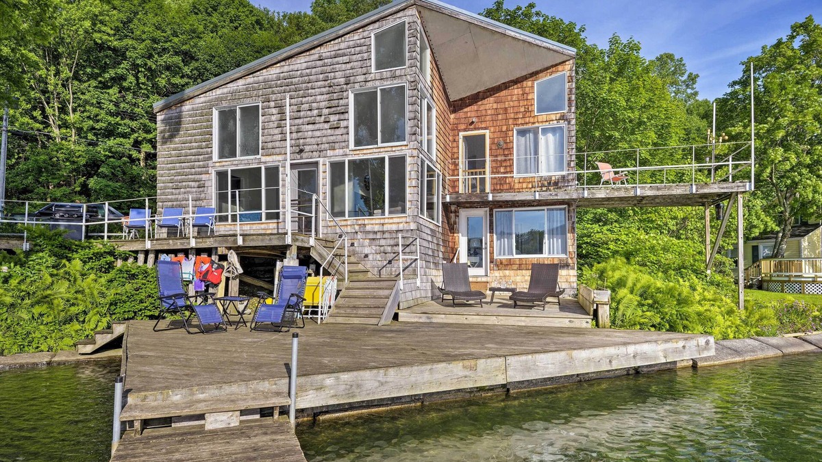 De Ruyter House | Waterfront DeRuyter Home w/Private Dock!