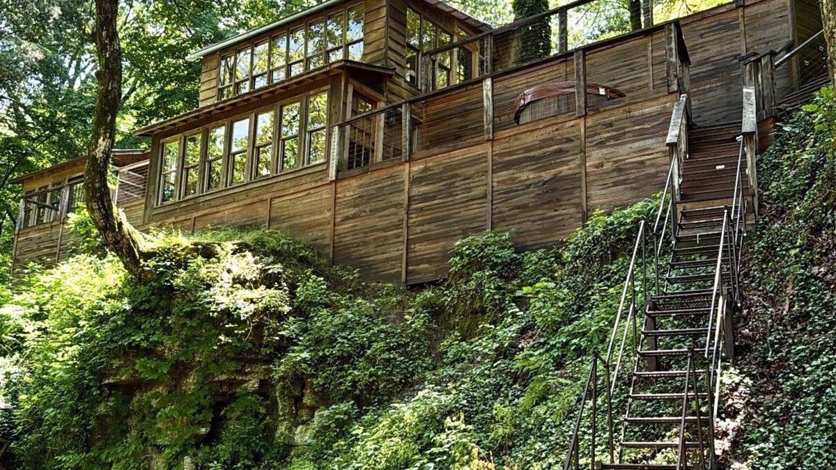 Nunnelly Cabin | Waterfront Designer Cabin w/Dock, Decks, Hot tub and Fire Pits.